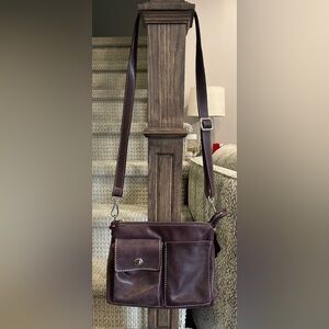 Roots crossbody The Villager Cervino purple